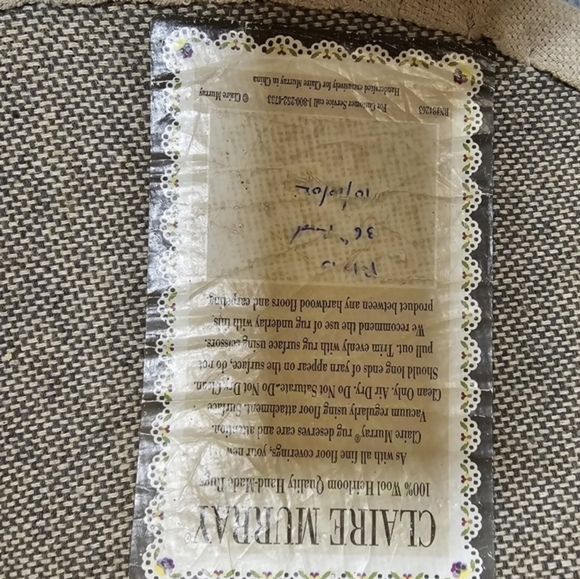 Vintage round floral Claire Murray rug - Picture 4 of 4